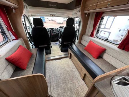 2016 Bailey Advance 640