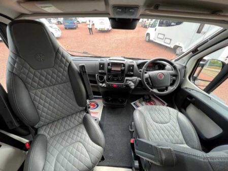 2015 Westfalia Columbus 641E Auto