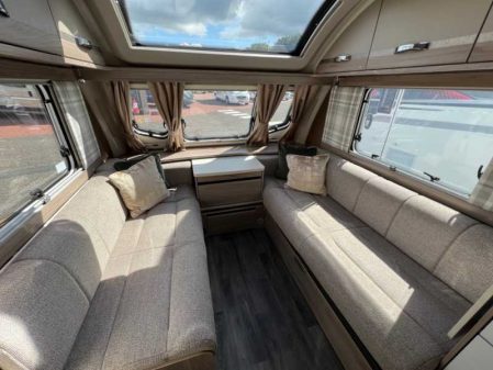 2023 Swift CHALLENGER 650 SE