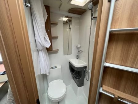 2018 Bailey Advance 665