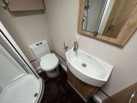 2016 Elddis Platinum 175
