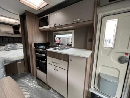 2024 Coachman Acadia 660 Xtra