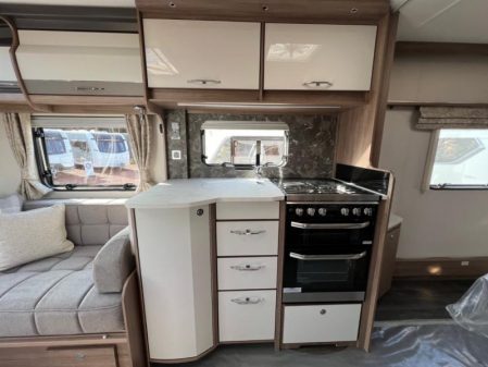 2024 Coachman VIP 575