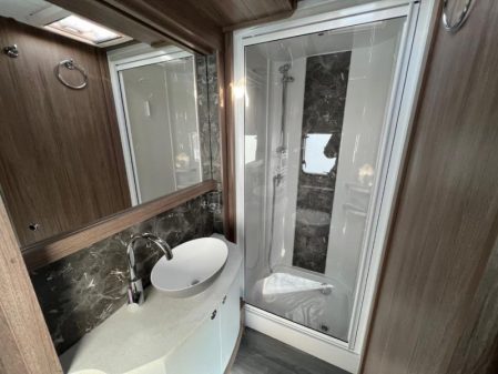 2024 Coachman VIP 575