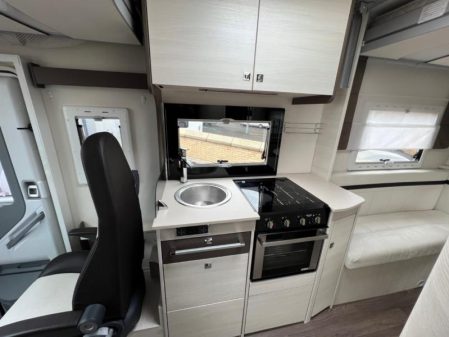 2018 Chausson Welcome Travel 711