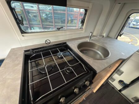 2024 Bailey Endeavour B64
