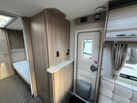 2019 Coachman Pastiche 565 Incl Mover