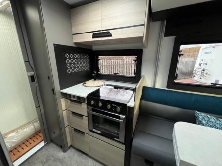 2024 Chausson X550 Exclusive Line
MANUAL