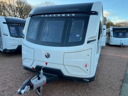 2024 Coachman VIP 520