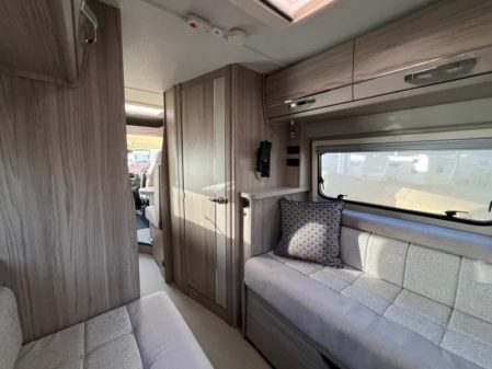 2024 Elddis Explorer CV40 Manual