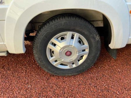 2014 Auto-Trail Tracker FB