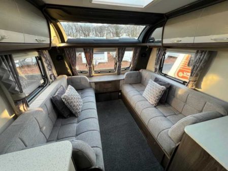 2022 Coachman Laser 620 Xtra
