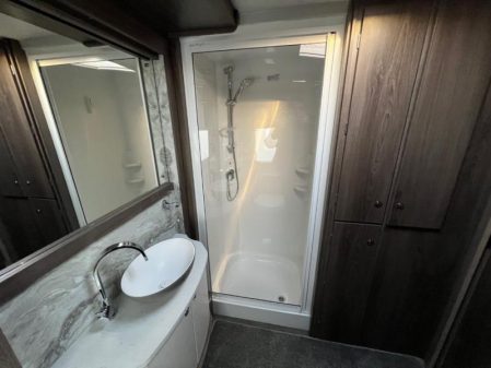 2022 Coachman Laser 620 Xtra