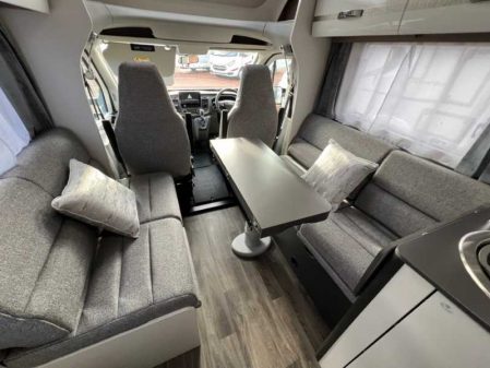 2024 Swift Voyager 564 Auto