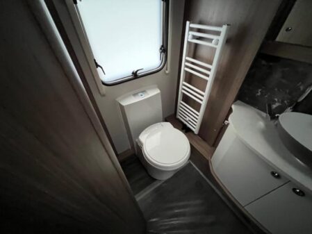 2024 Coachman VIP 565