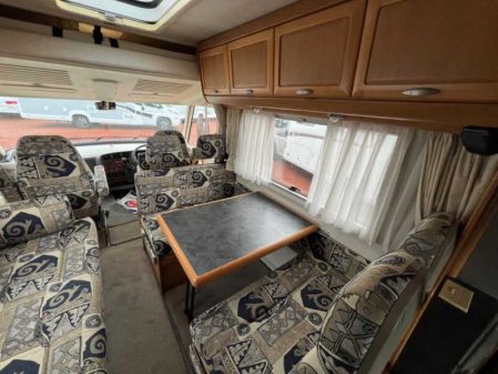 2000 Hymer B644