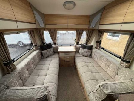 2012 Coachman Amara 520 c/w Mover