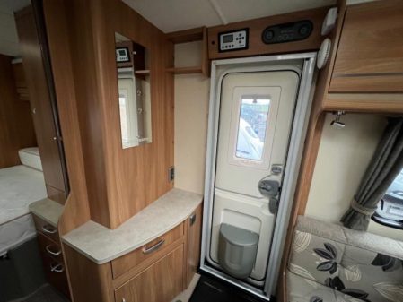 2013 Swift Challenger 584