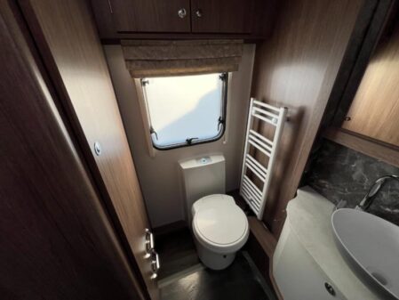 2024 Coachman VIP 460