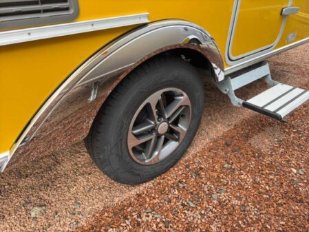 2024 Eriba Touring 530 Nugget Gold Edition