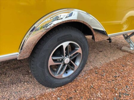 2024 Eriba Touring 530 Nugget Gold Edition