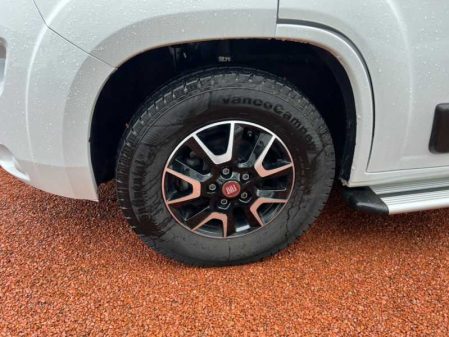 2020 Compass Kensington CV20