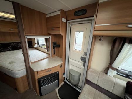 2012 Swift Challenger 554