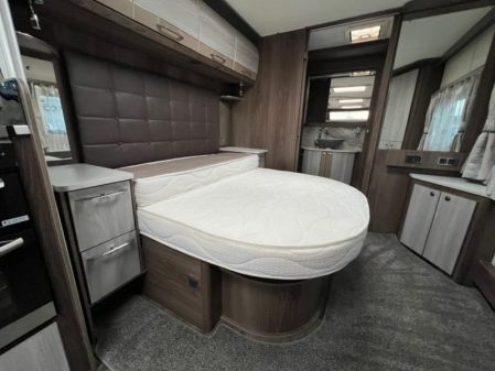 2021 Coachman Lusso II