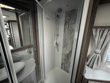 2021 Coachman Lusso II