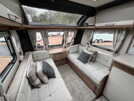 2019 Coachman Laser 675