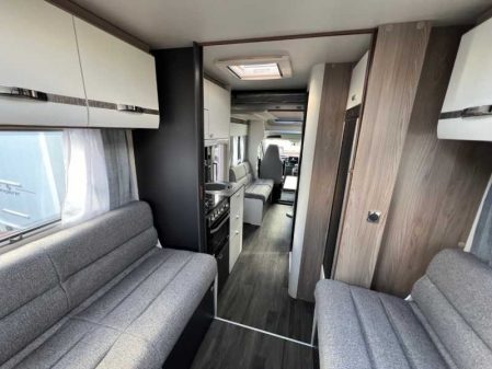 2024 Swift Voyager 574