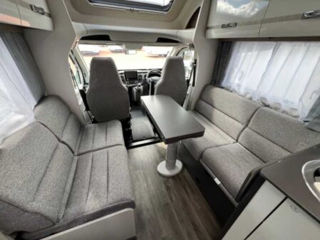 2024 Swift Voyager 584