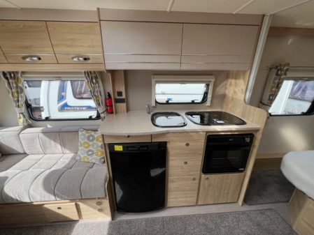 2017 Elddis Xplore 554