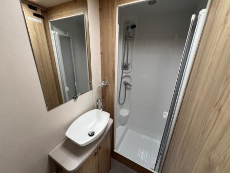 2017 Elddis Xplore 554