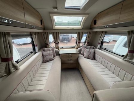 2018 Elddis Supreme 840