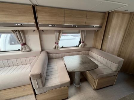 2018 Elddis Supreme 840