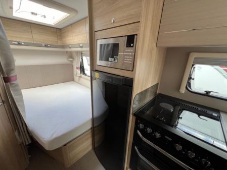 2018 Elddis Supreme 840