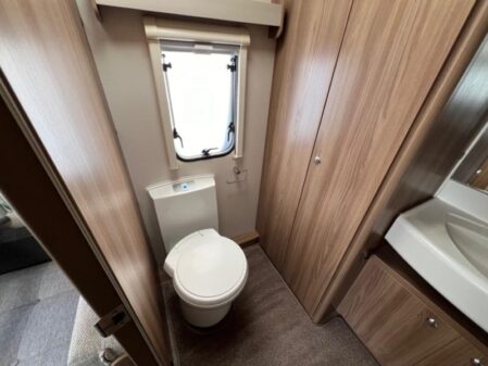 2015 Swift Challenger Sport 524
m/mover
