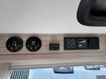 2024 Elddis Explorer CV80 Auto