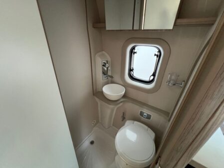 2024 Elddis Explorer CV80 Auto