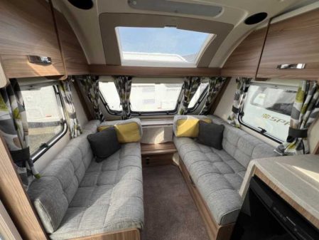 2017 Swift Sprite Alpine 4
Incl Mover