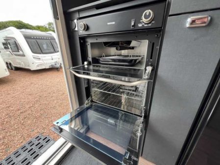 2019 Swift Basecamp Plus 2
Incl Mover