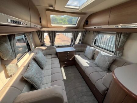 2017 Buccaneer Clipper
inc AWD Mover