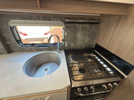 2024 Coachman VIP 460