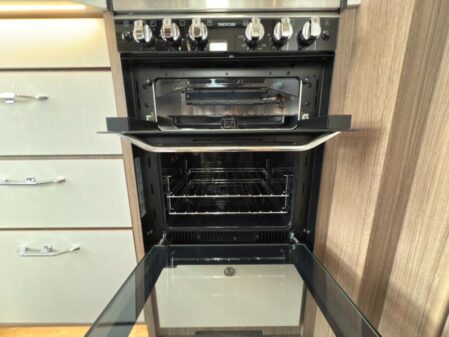 2024 Coachman VIP 460