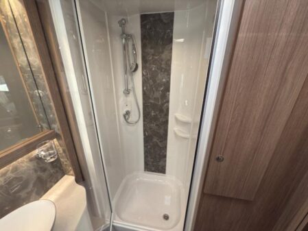 2024 Coachman VIP 460