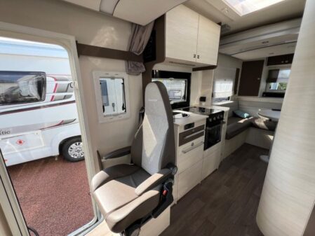 2018 Chausson Welcome Travel 711