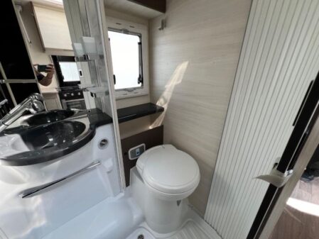 2018 Chausson Welcome Travel 711