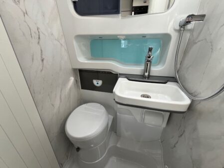 2024 Swift Voyager 485