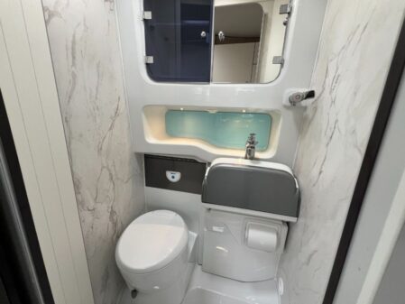 2024 Swift Voyager 494 Auto